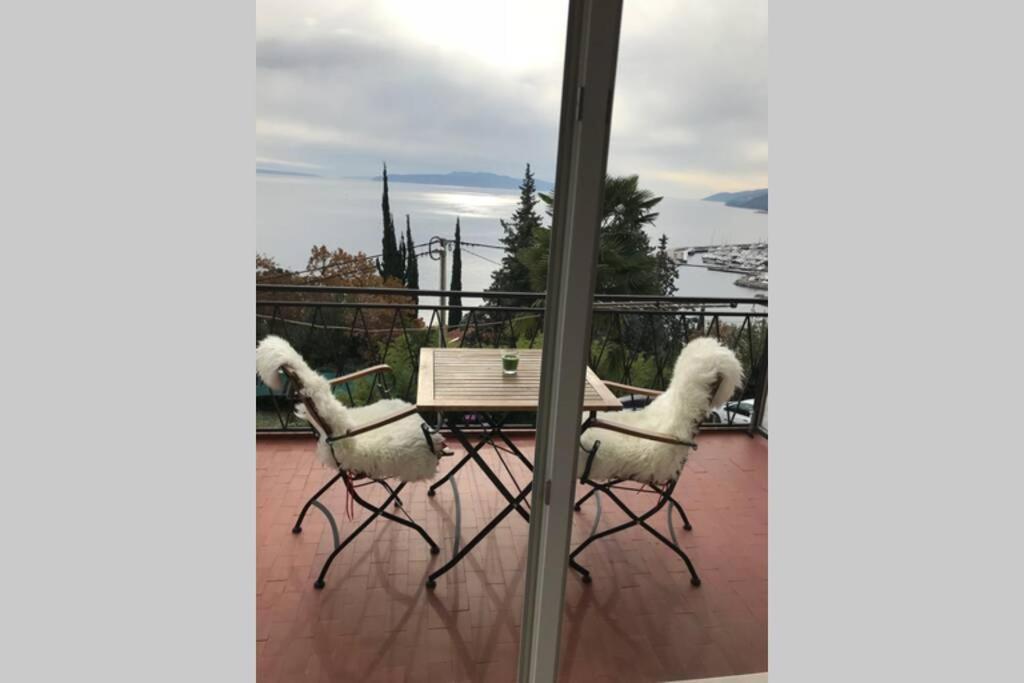 Breathtaking Sea View App For 2+1, Bbq ...... Leilighet Opatija Eksteriør bilde